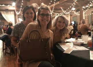 Designer Bag Bingo raises $15K for United Way
