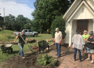 Join the next Master Gardener class