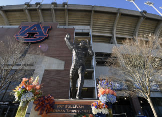 Auburn great Pat Sullivan passes away