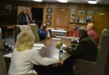 Fairview Town Council gives update on Hwy. 69 red light, approves budget