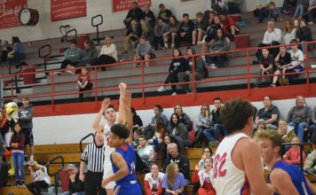 PREP BASKETBALL: Vinemont collects home sweep of West End