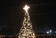 Hanceville decked out for the holidays