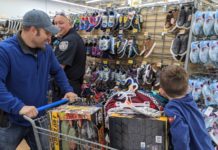 Local kids ‘Shop with a Cop’ for Christmas
