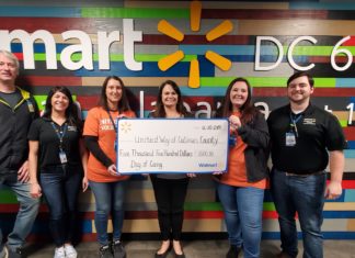 Wal-Mart Distribution Center donates $5,500 to United Way