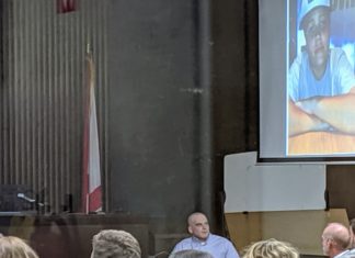 Emotional first day of testimony in trial of Brad Meeks