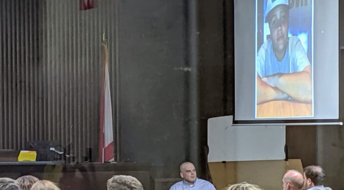 Emotional first day of testimony in trial of Brad Meeks