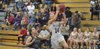 PREP BASKETBALL: Bulldogs stomp J.B. Pennington to win area crown, Lady Bulldogs dominate Lady Tigers; Friday scoring recap