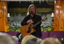 ‘I feel comfortable in a small church’