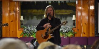 ‘I feel comfortable in a small church’