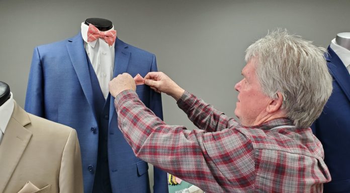 ‘Service is what you get when you come to a local business’