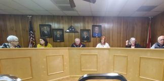 Vinemont council sets pay rates for next administration, talks community food pantry