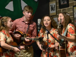 Cotton Pickin’ Kids debut 1st album