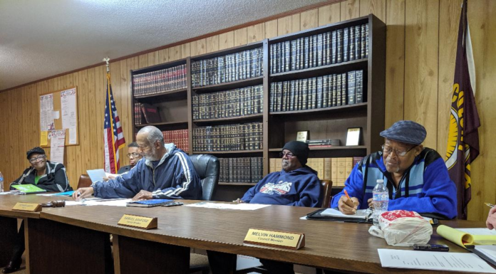 Colony talks debt repayment, summer food program