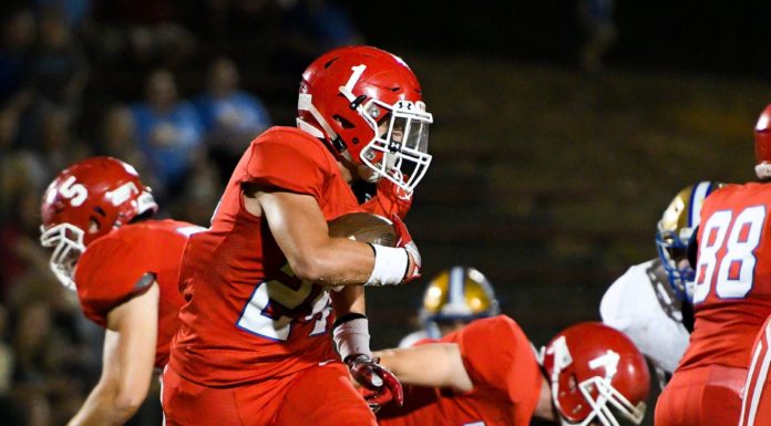 PREP FOOTBALL: Vinemont’s Dinkle headed to Huntingdon