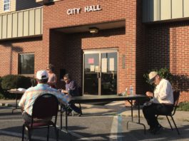 Hanceville City Council holds sunny Thursday meeting to discuss local business