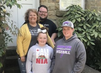 Families enjoy Good Friday at the Ave Maria Grotto