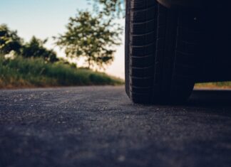 Ivey: Auto insurers return more than $100M in premiums to Alabama policyholders