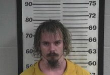 Justin Jeffries facing 4 charges of sexually abusing children younger than 12