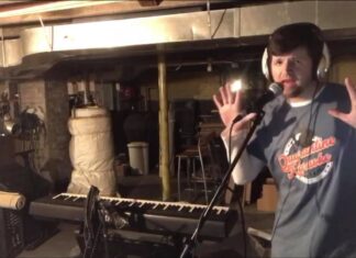 ‘Quarantine Karaoke’ bringing people together