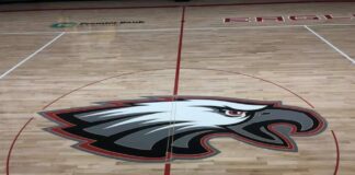 Vinemont Middle School refinishes gym floor