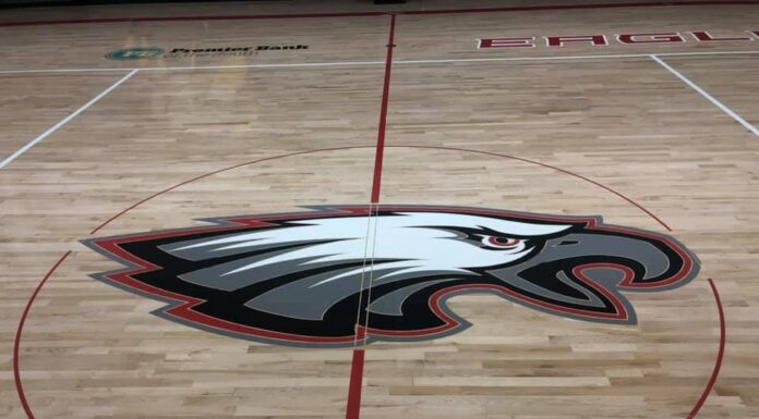 Vinemont Middle School refinishes gym floor