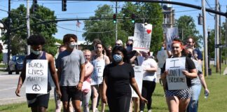 Protesters in Cullman demonstrate against racism; counterprotesters vow to protect property