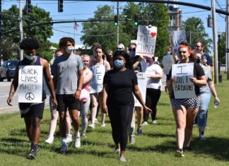 Protesters in Cullman demonstrate against racism; counterprotesters vow to protect property