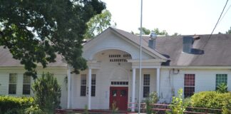 Preserving history: Garden City Elementary School