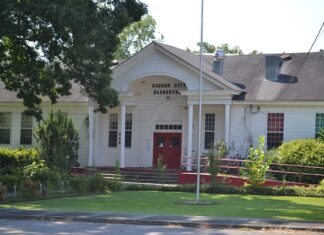 Preserving history: Garden City Elementary School