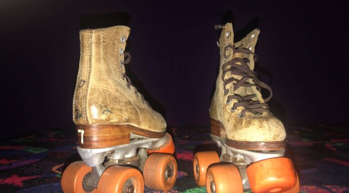 ‘Couple skate!’: Sports World Skate Center still truckin’ after all these years