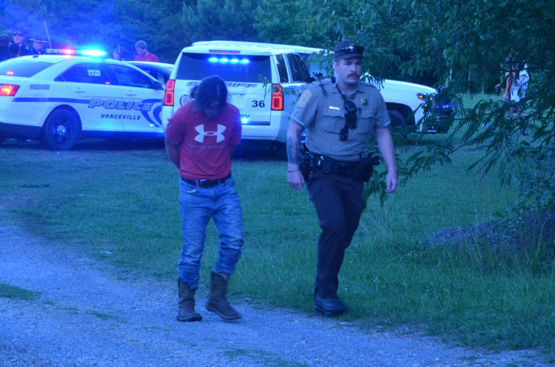Update Pursuit ends in Holly Pond, 2 arrested The Cullman Tribune