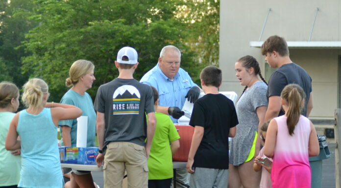 1st of its own: Northbrook hosts outside family movie night