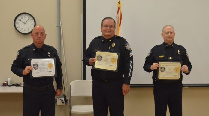 3 CPD officers receive years of service pins