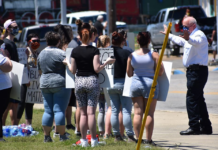 More than 400 law enforcement officers injured in riots across U.S., 2 dead