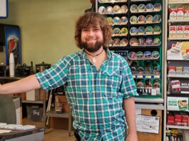 Get reeled into Garden City Shiner Shack