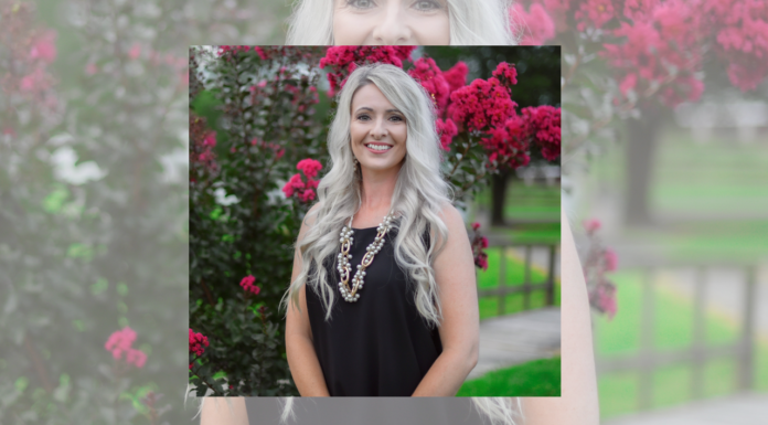 Julie Ray announces candidacy for Holly Pond Town Council, place 1