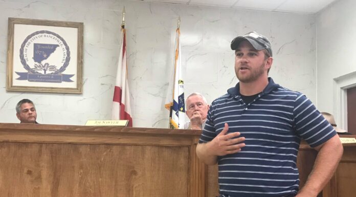 Hanceville talks subdivisions, grants liquor license