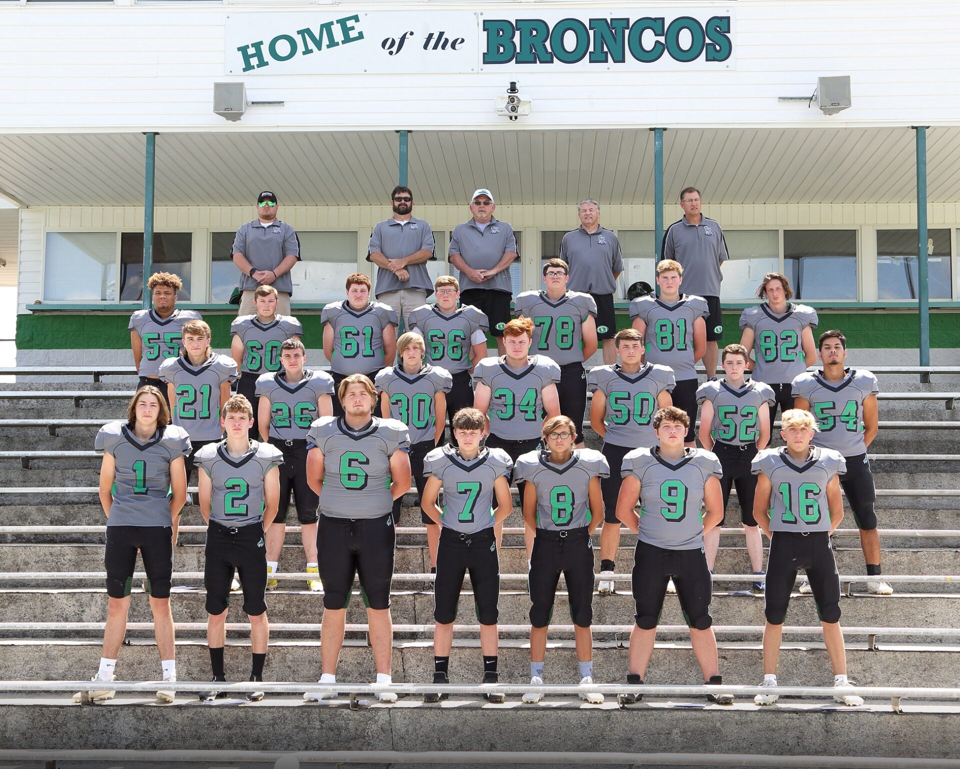PREP FOOTBALL Broncos excited to hit the field in Moss’ 1st year The