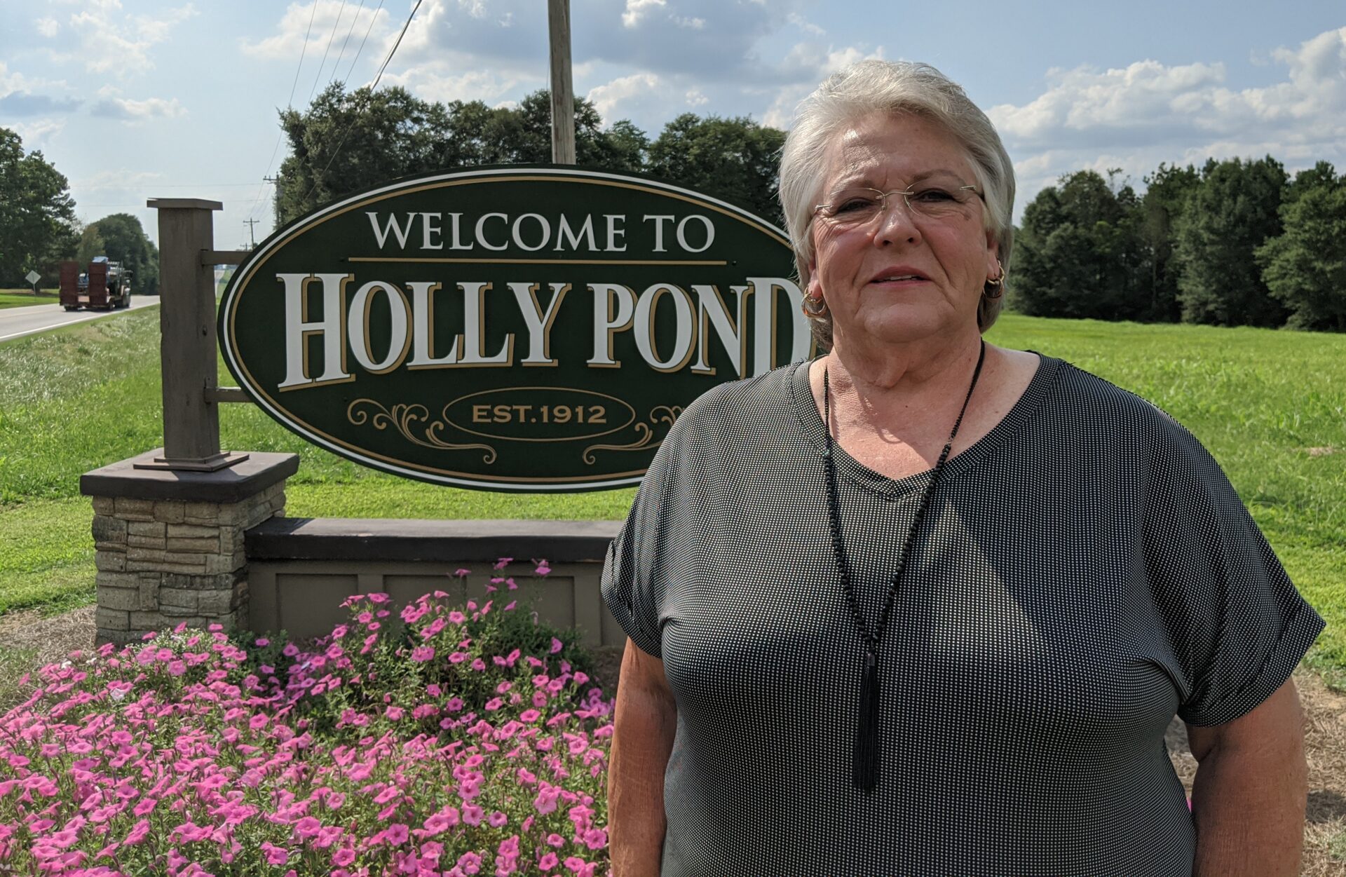 Meet Holly Pond MayorElect Carla Hart The Cullman Tribune