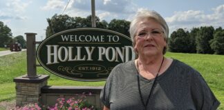 Meet Holly Pond Mayor-Elect Carla Hart