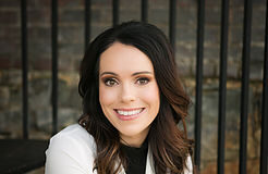 ‘Anxiety Elephants’ author Caris Snider to present by livestream to students Sept. 29