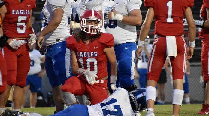 PREP FOOTBALL: Vinemont shuts out Carbon Hill, 36-0