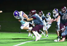 PREP FOOTBALL: Aggies edge Warriors 28-27 in instant classic