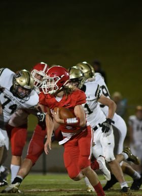 PREP FOOTBALL: Eagles comeback effort against Winfield falls short, 28-18