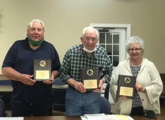Baileyton honors outgoing officials, considers mobile home ordinance