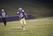 PREP FOOTBALL: Etowah downs Hanceville, 40-0
