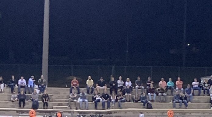 PREP FOOTBALL: Bulldogs rally to defeat Lamar County 42-27