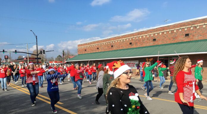Hanceville Civitan Club to host Christmas parade today