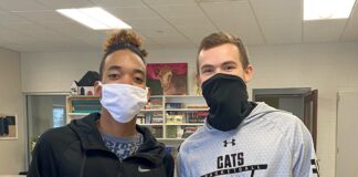 CHS shows Thanksgiving love to campus neighbors