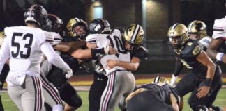 PREP FOOTBALL: Bearcats fall to Shades Valley in round 1, 28-14